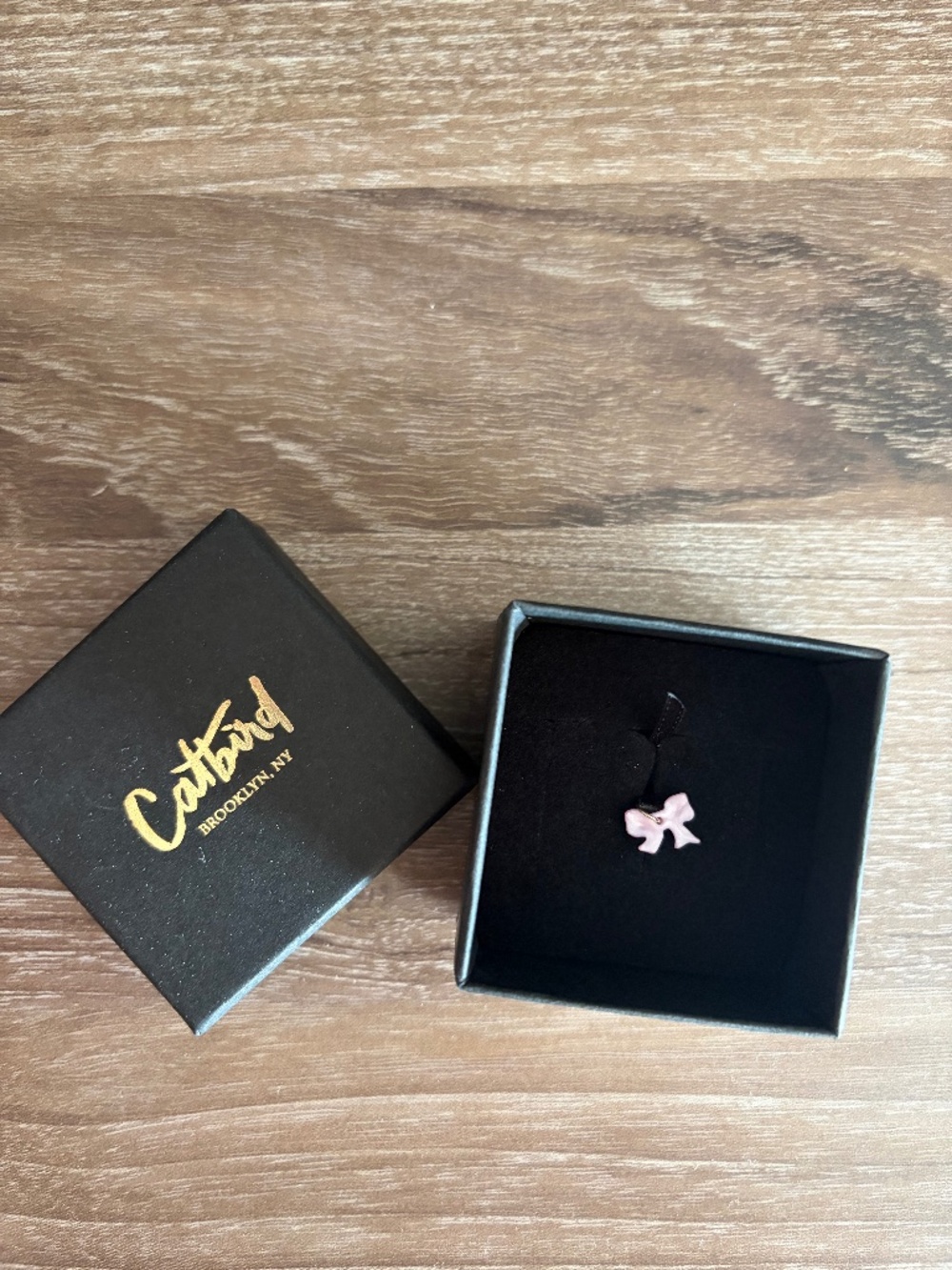 Catbird ** Limited Edition ** Pink Bow Charm